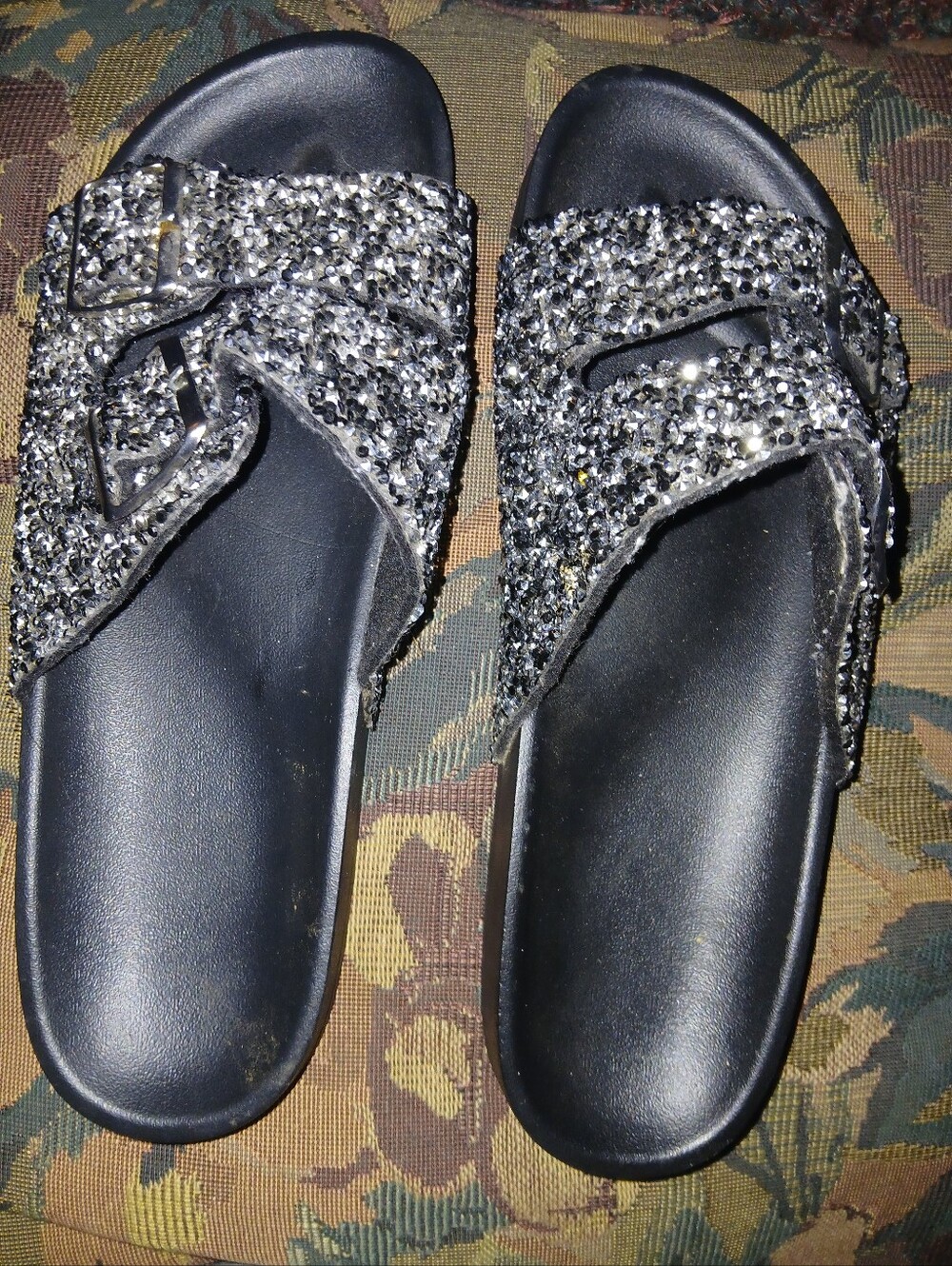 SHEIN Women's Diamond Rhinestone Wide Fit Flat Sandals With Buckles Sz 12.5(43)